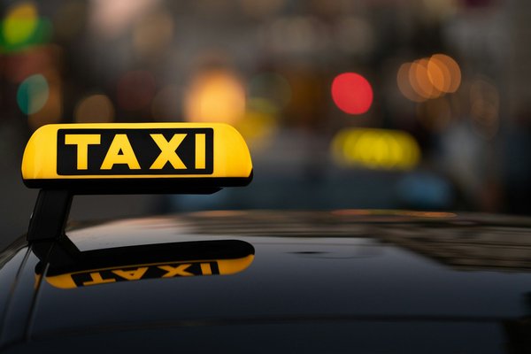 Votre guide complet des services de taxi à Époisses